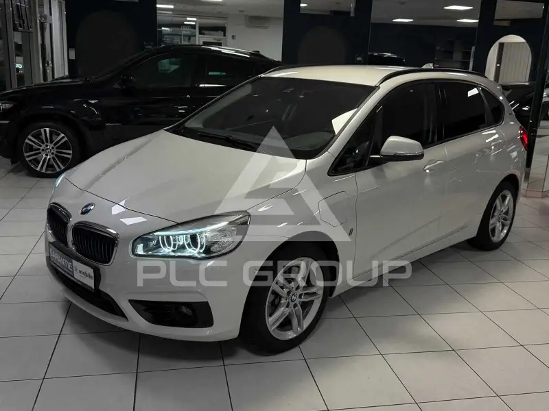 2017 BMW 225