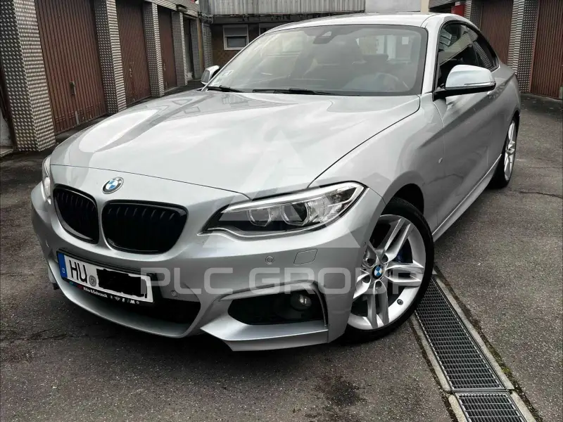 2017 BMW 225