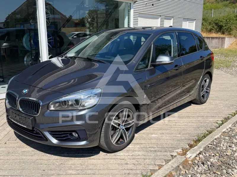 2017 BMW 225