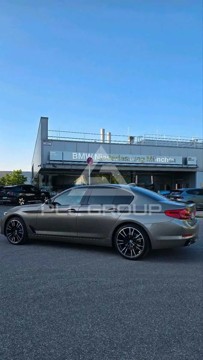 2017 BMW 530