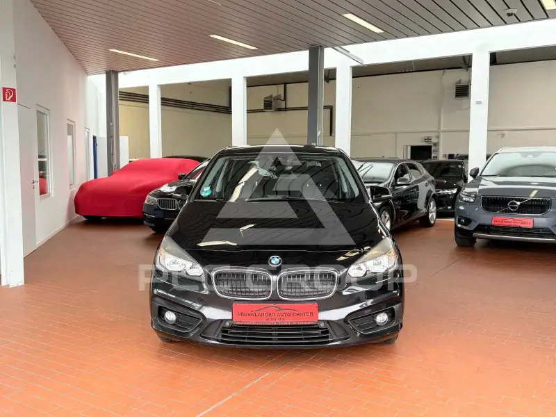 2017 BMW 218