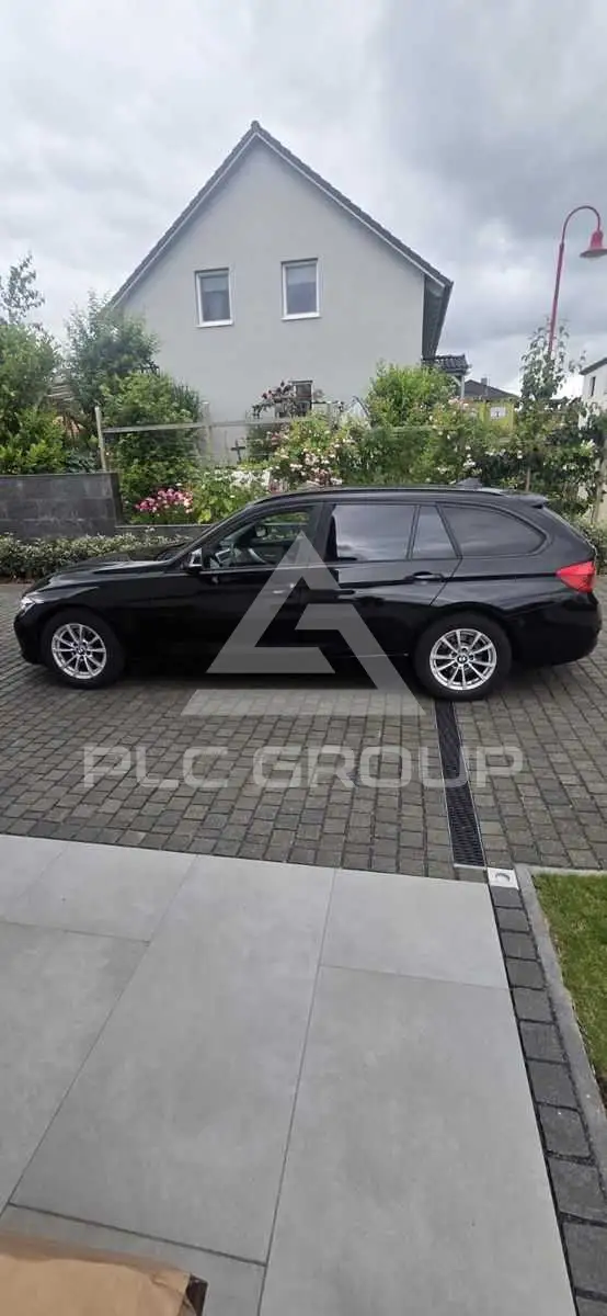2017 BMW 320