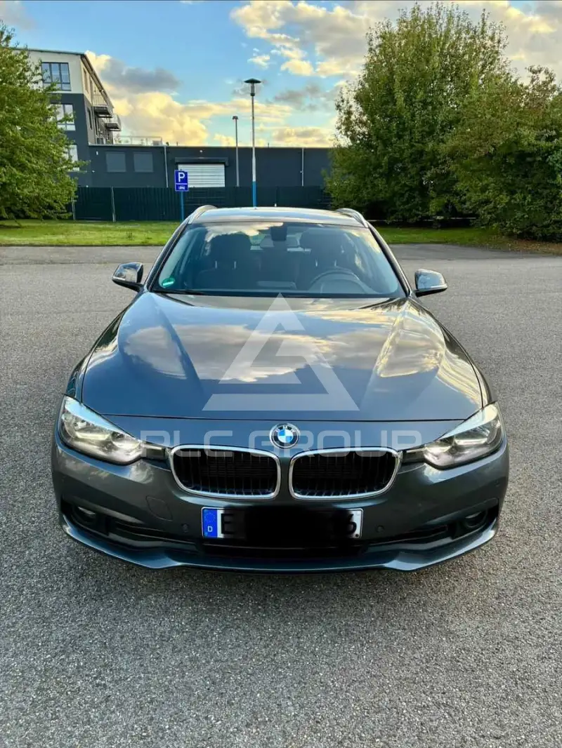 2017 BMW 320