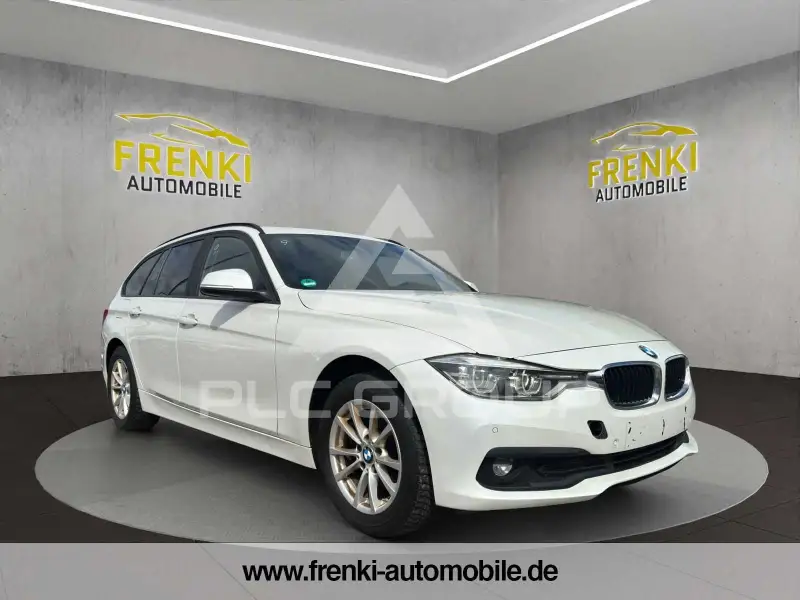 2017 BMW 320