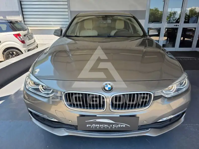 2017 BMW 320