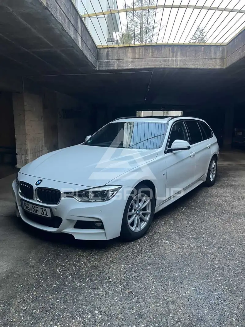2017 BMW 320