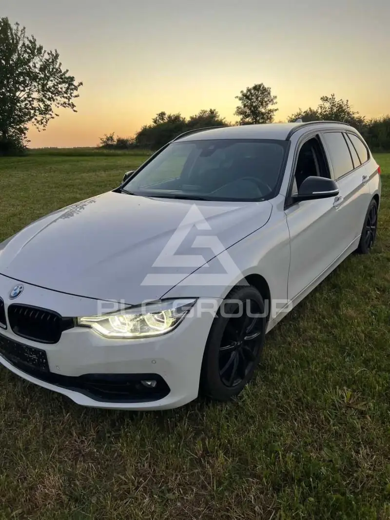 2017 BMW 320