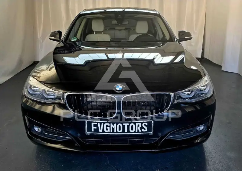 2017 BMW 320