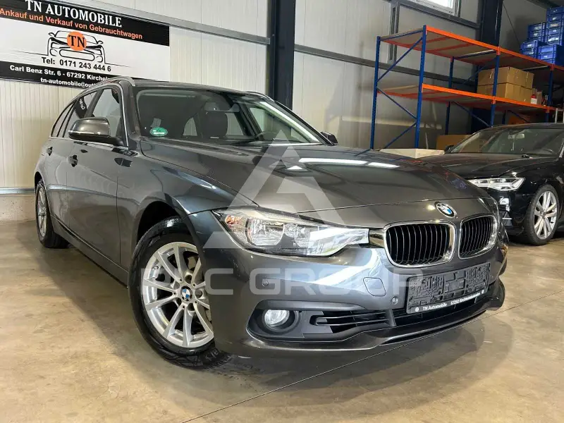 2017 BMW 320