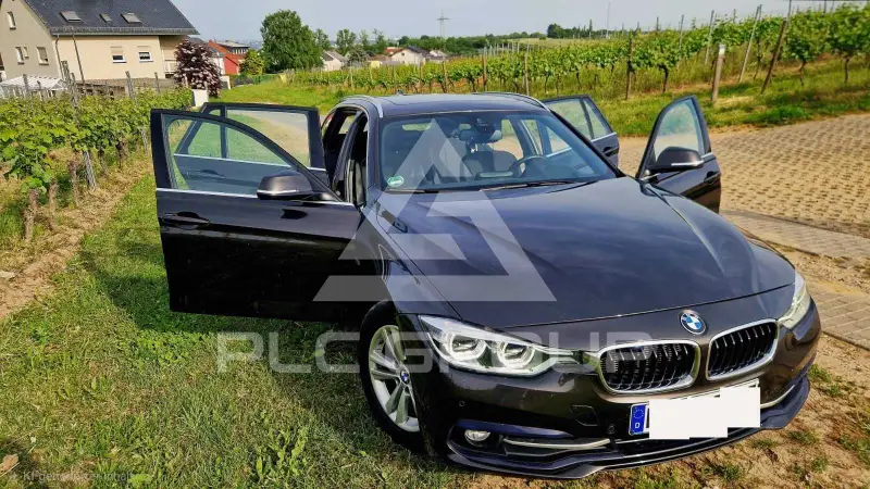 2017 BMW 320