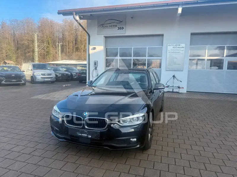 2017 BMW 320