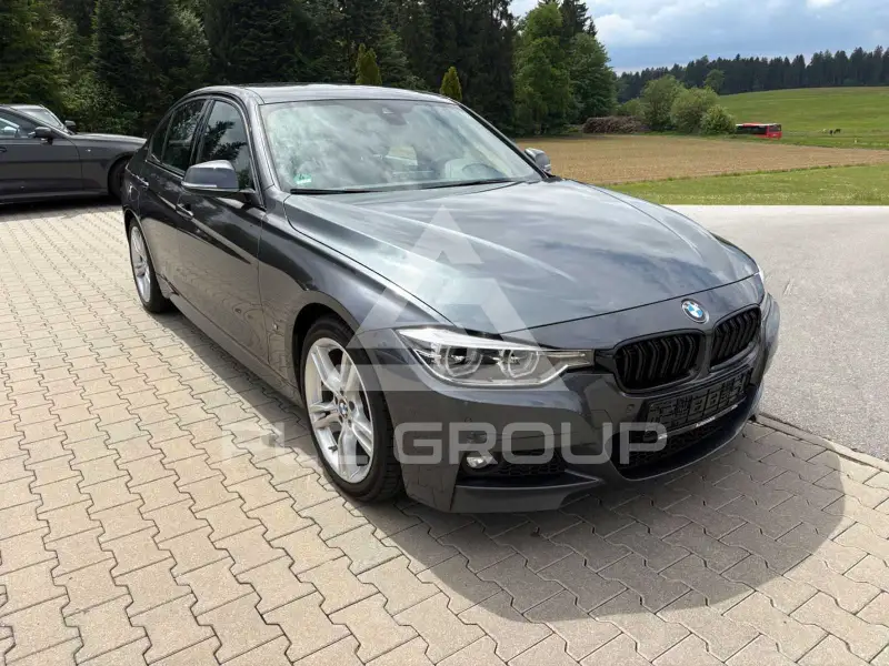 2017 BMW 330