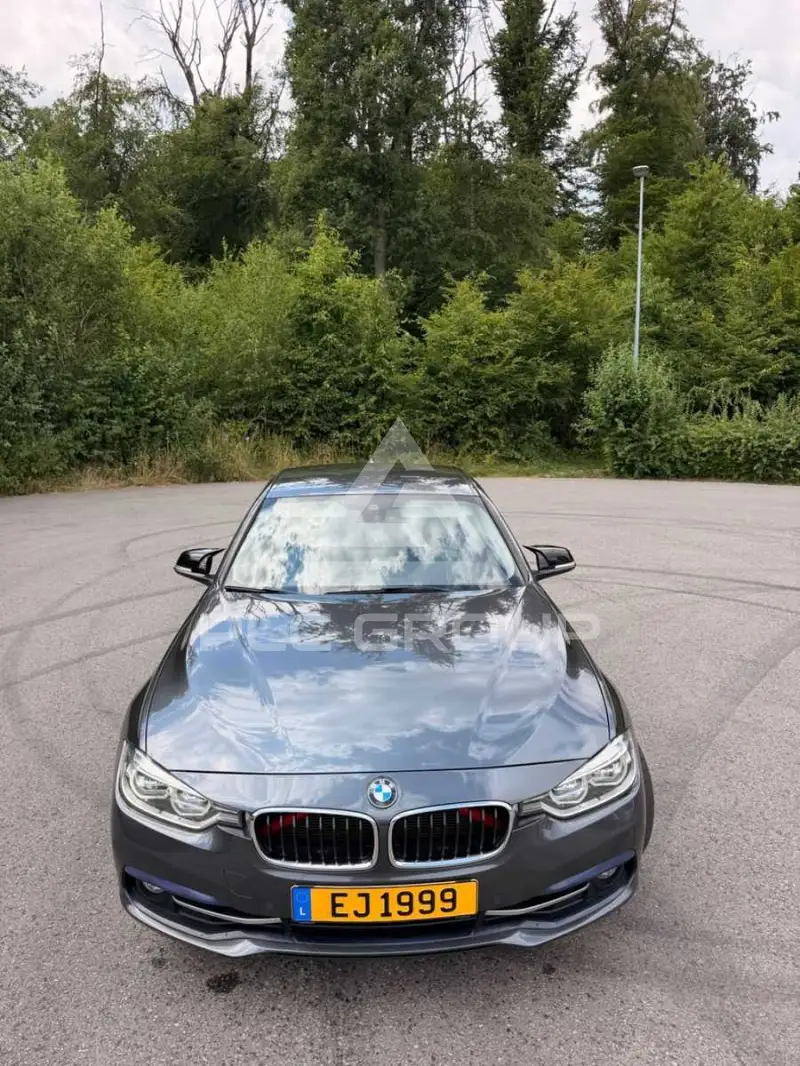 2017 BMW 330