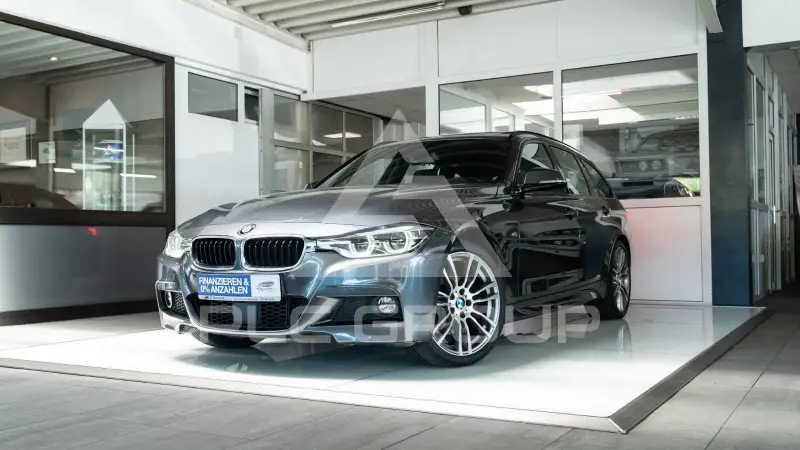 2017 BMW 330