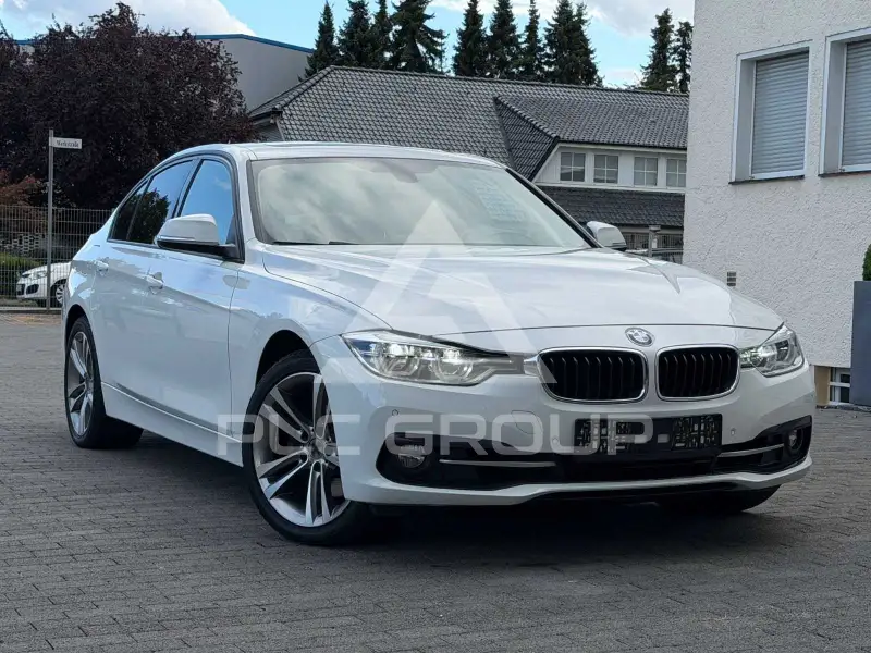 2017 BMW 330