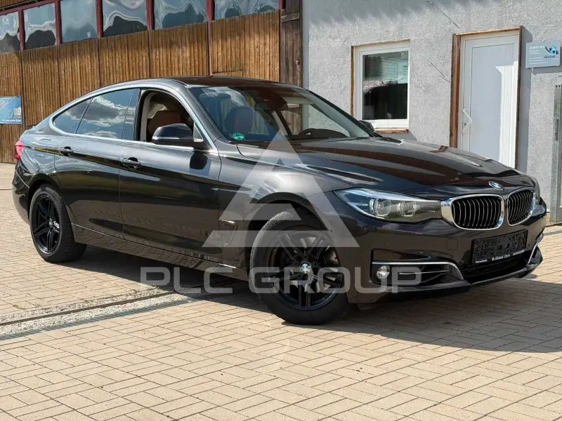 2017 BMW 330