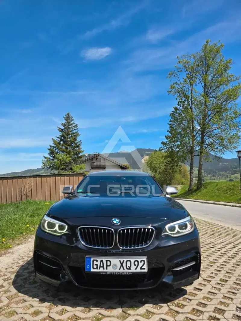 2017 BMW M2