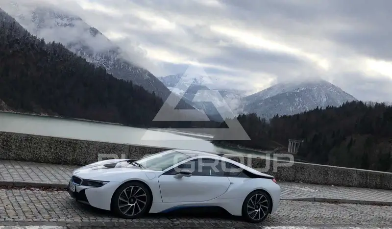 2017 BMW I8