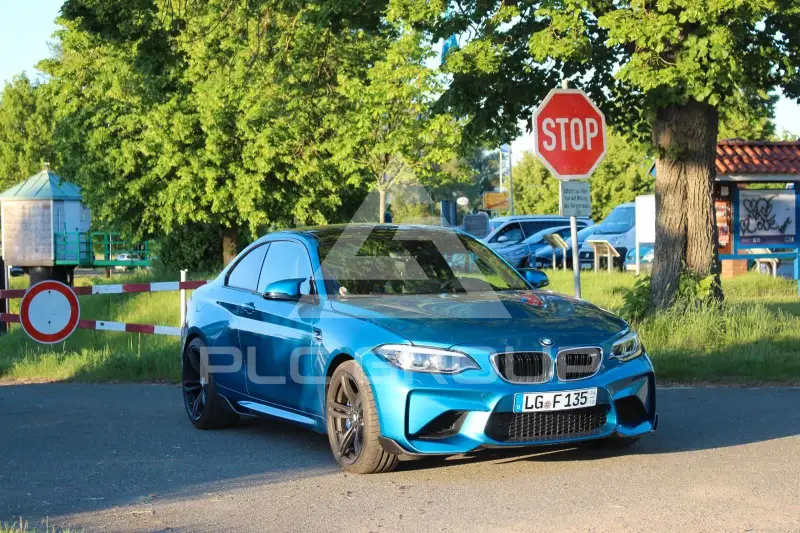 2017 BMW M2