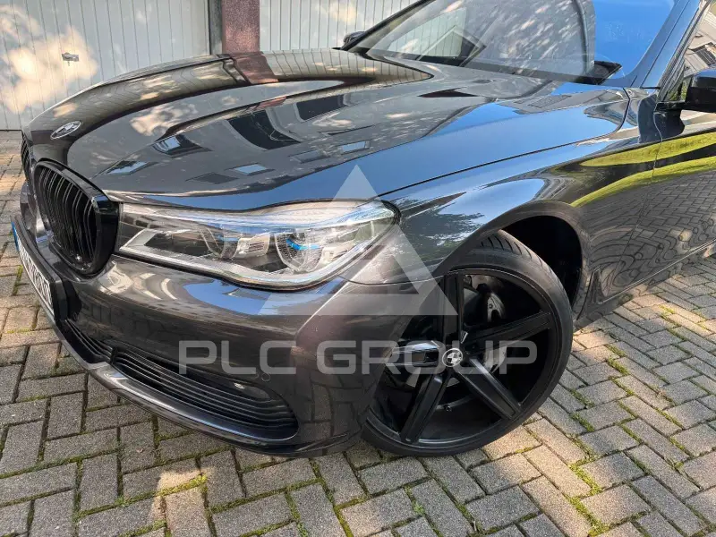 2017 BMW 730