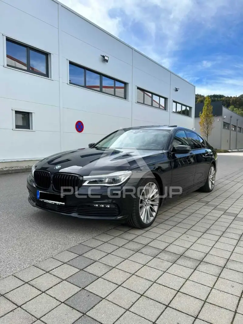 2017 BMW 730