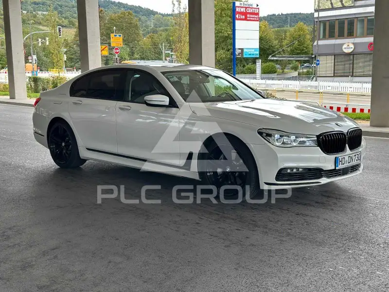 2017 BMW 730
