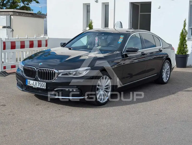 2017 BMW 730