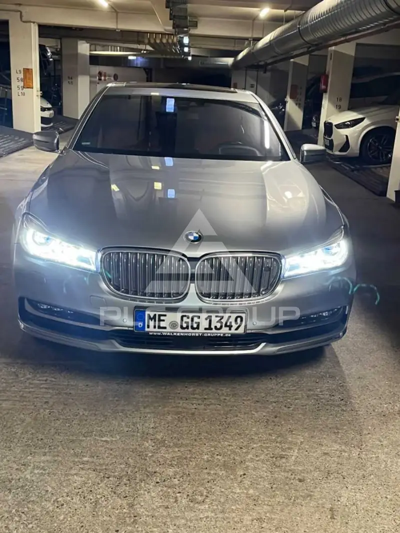 2017 BMW 730