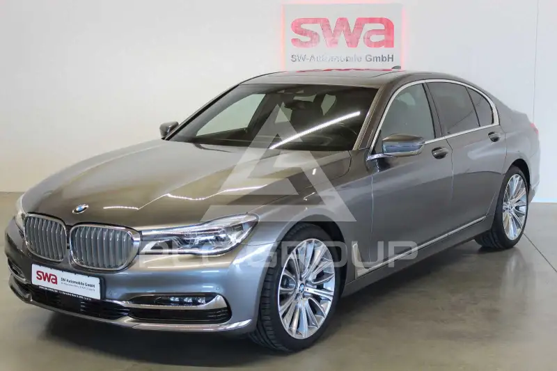 2017 BMW 730