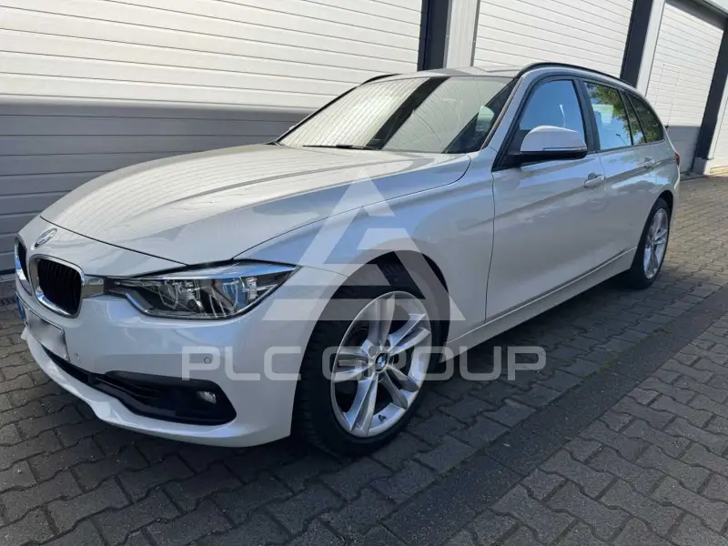2017 BMW 318