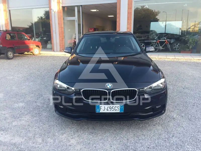 2017 BMW 318