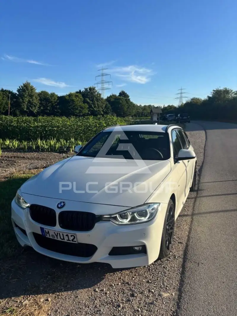 2017 BMW 318