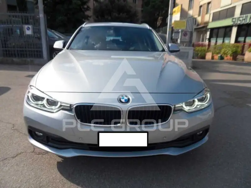 2017 BMW 318