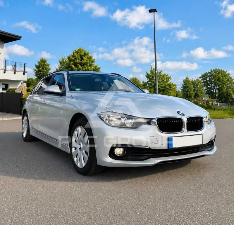 2017 BMW 318