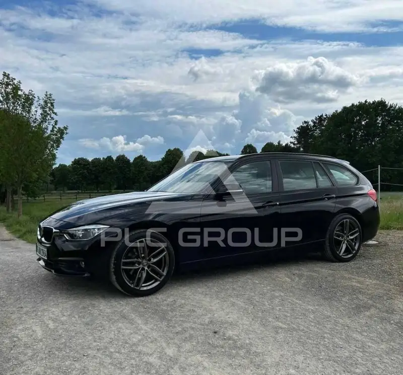 2017 BMW 318