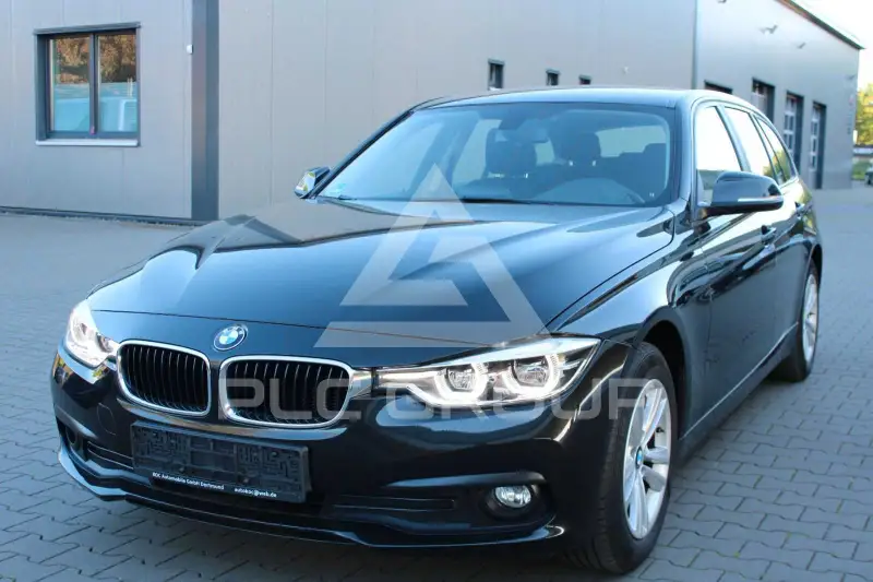 2017 BMW 318