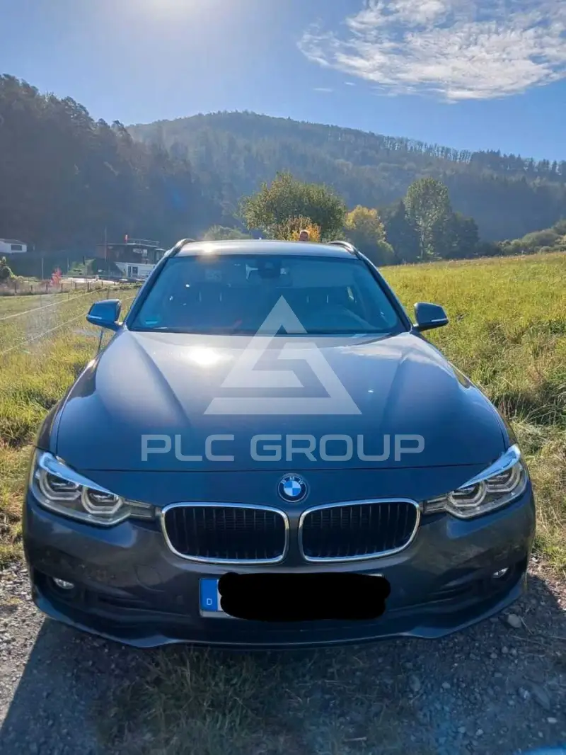2017 BMW 318