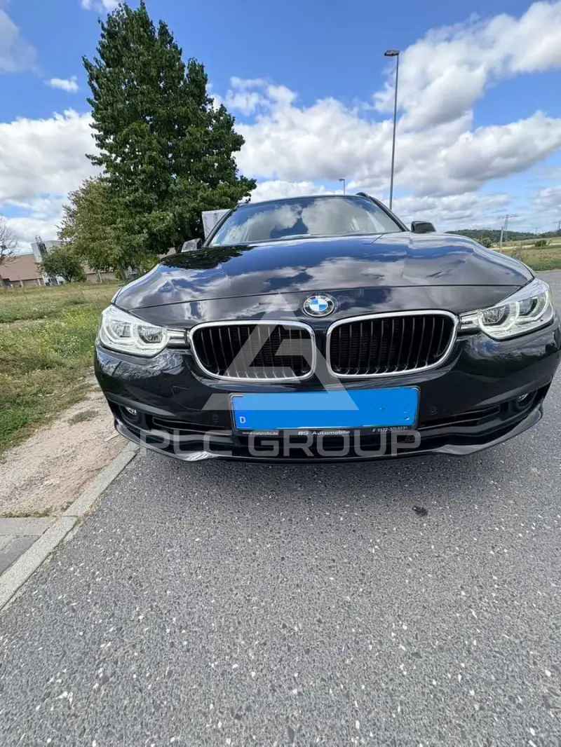 2017 BMW 318