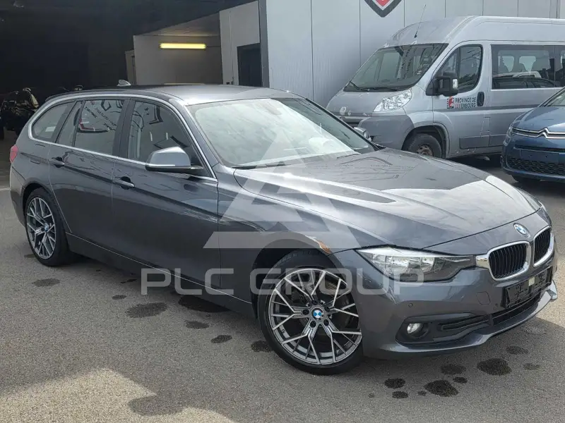 2017 BMW 318