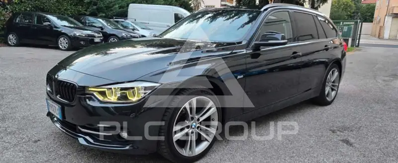 2017 BMW 318