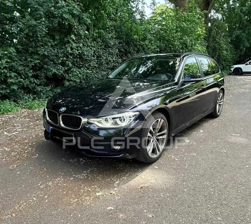 2017 BMW 318