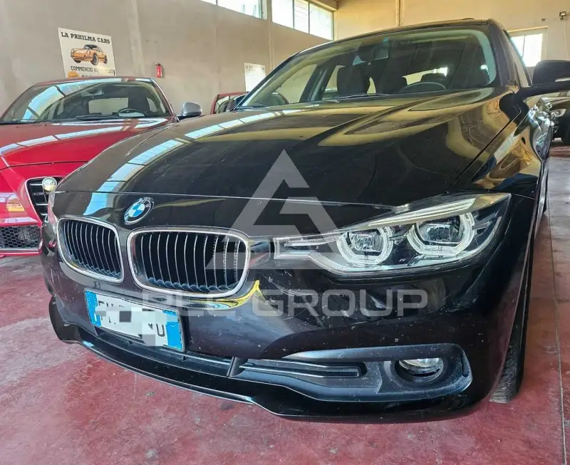 2017 BMW 318