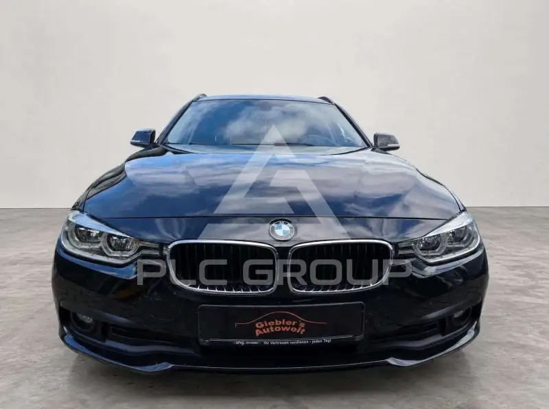 2017 BMW 318