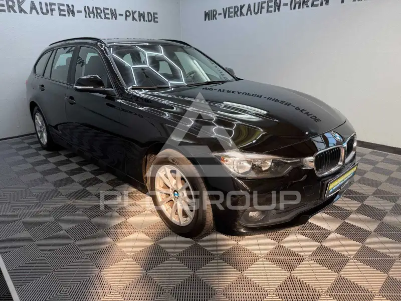 2017 BMW 318