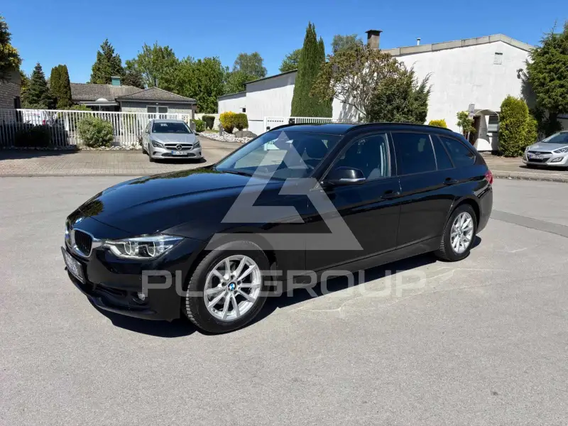 2017 BMW 318