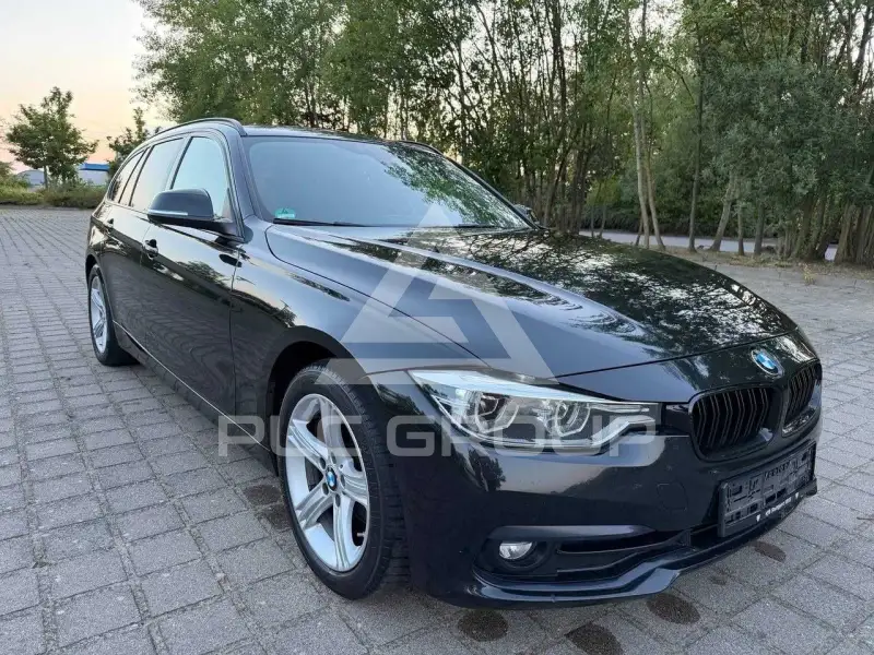 2017 BMW 318