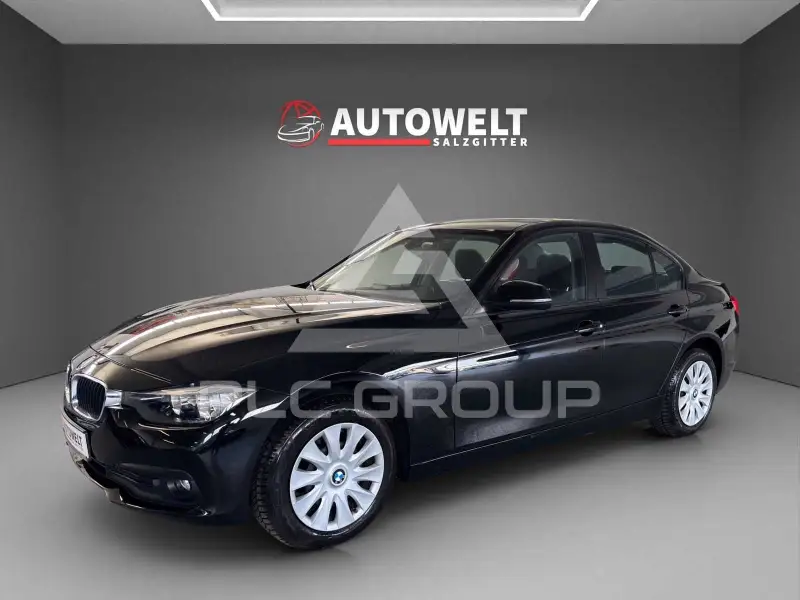 2017 BMW 318