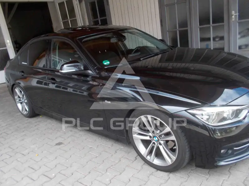 2017 BMW 318