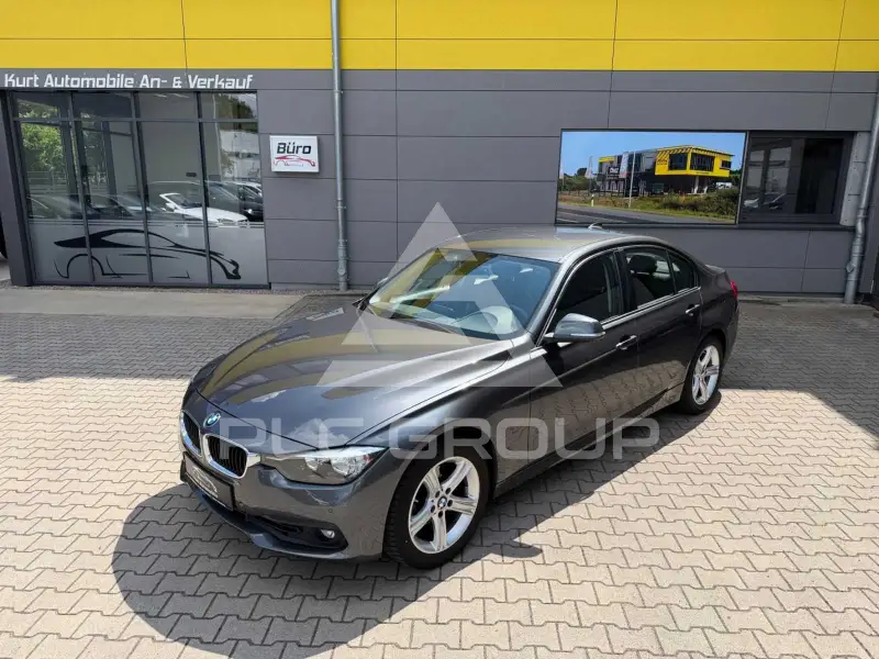 2017 BMW 318