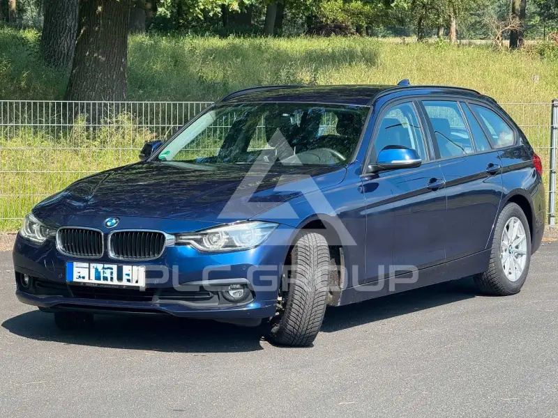 2017 BMW 318
